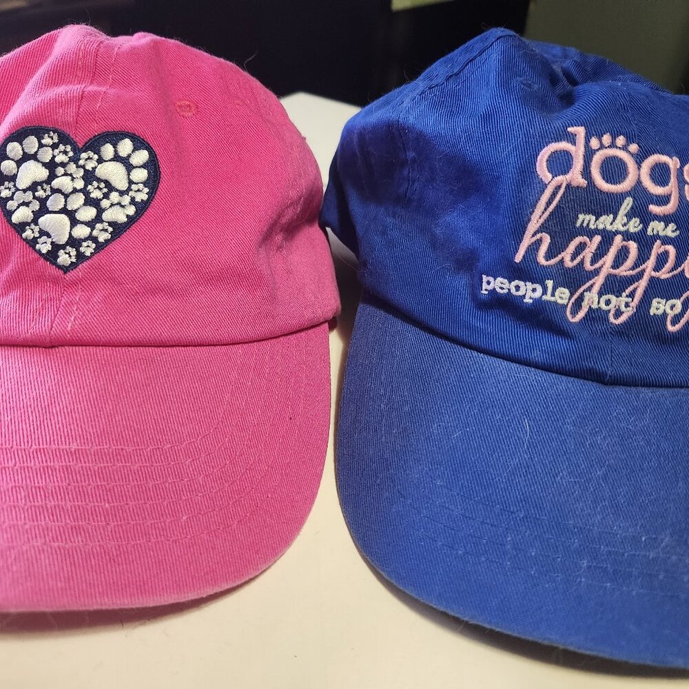 Adjustable hats